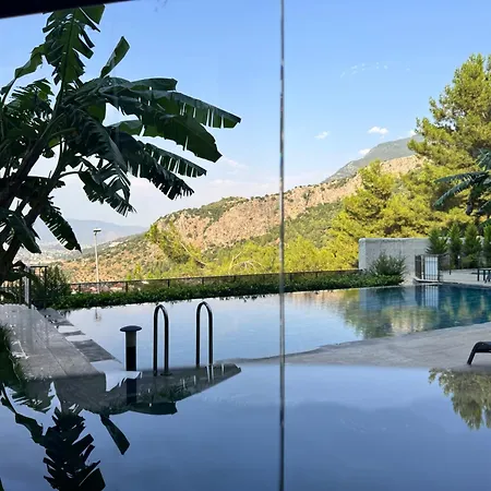 Stylish Lounge With Pool & Views Fethiye