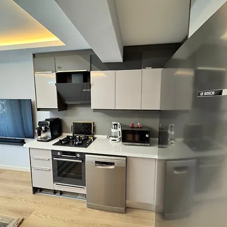 Stylish Lounge With Pool & Views Apartment Fethiye